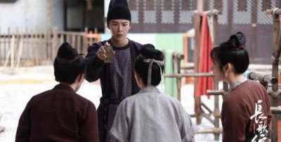 男二和赵露思在《长歌行》中扮演的角色李乐嫣的结果如何？